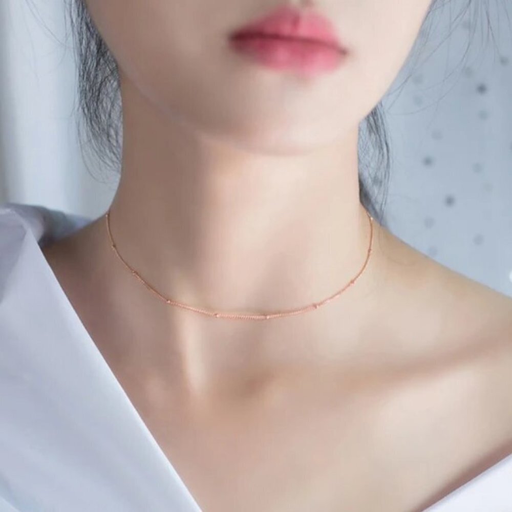 Jewelry chain dot rose gold tone dainty minimalist elegant beautiful new